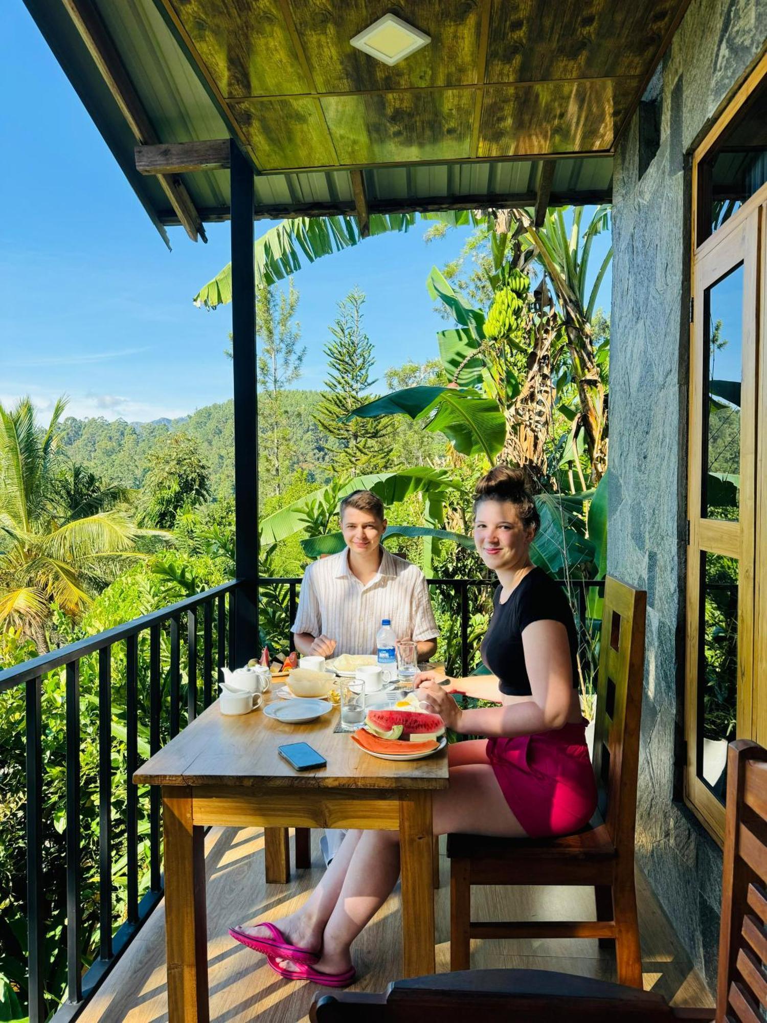 Rock View Cottage เอลลา ภายนอก รูปภาพ