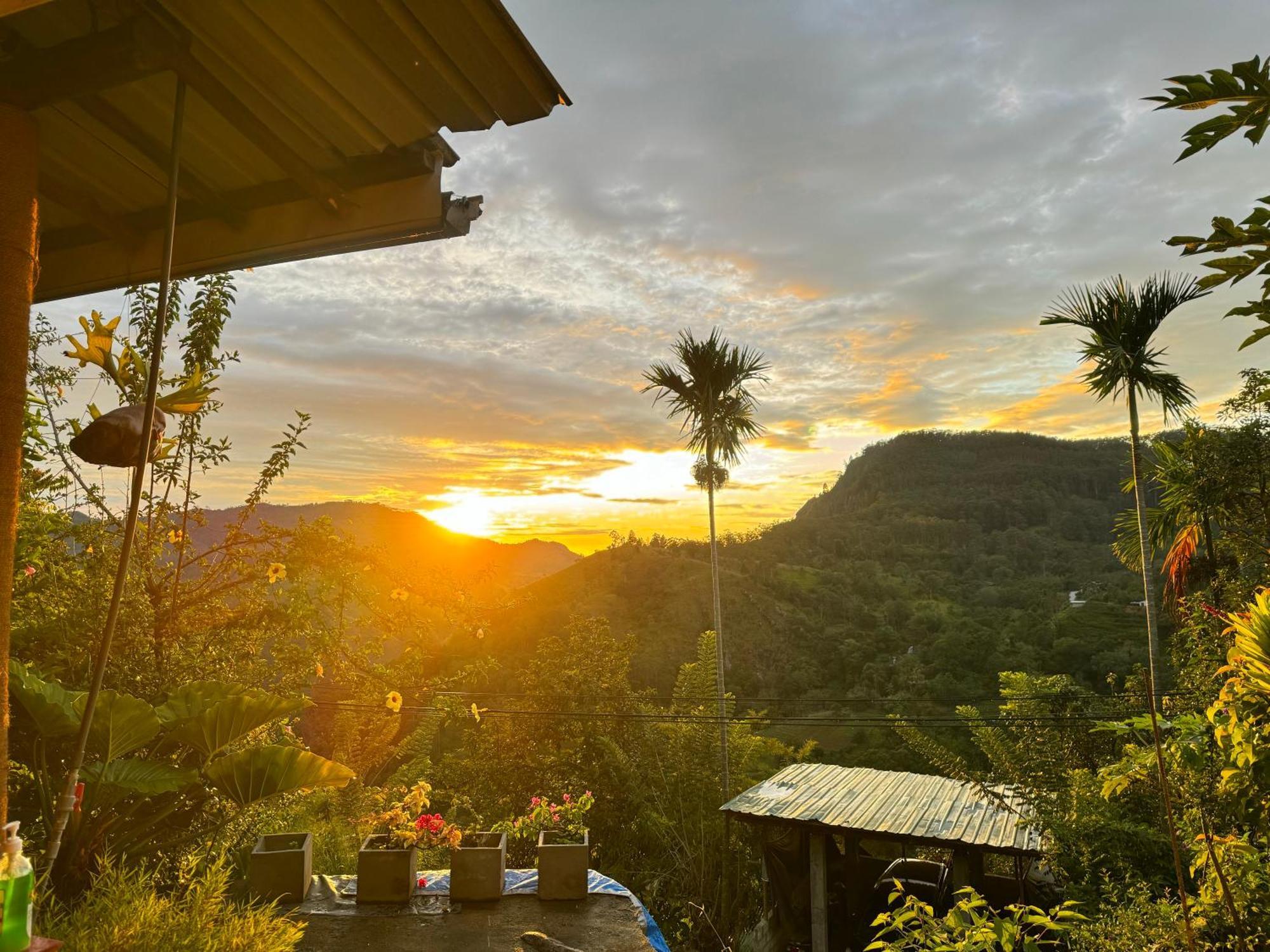 Rock View Cottage เอลลา ภายนอก รูปภาพ